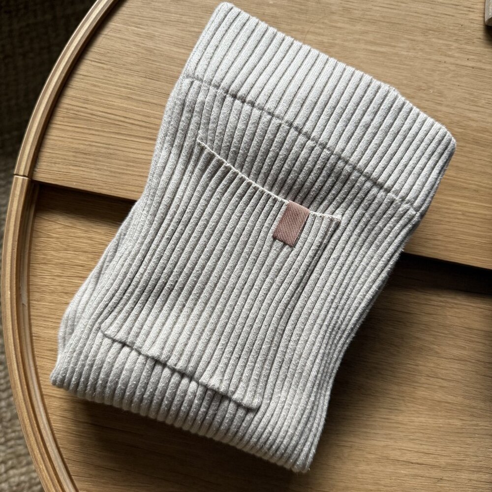 LUNYA Ribbed Legging - Picture 2 of 3